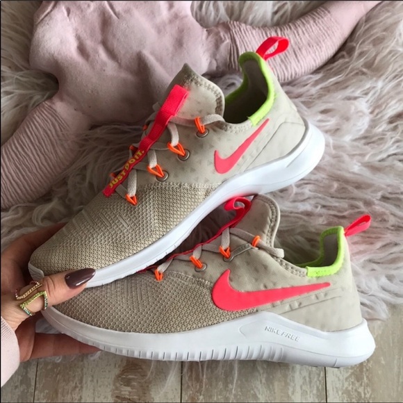 NWT Nike Free trainers - Picture 5 of 8